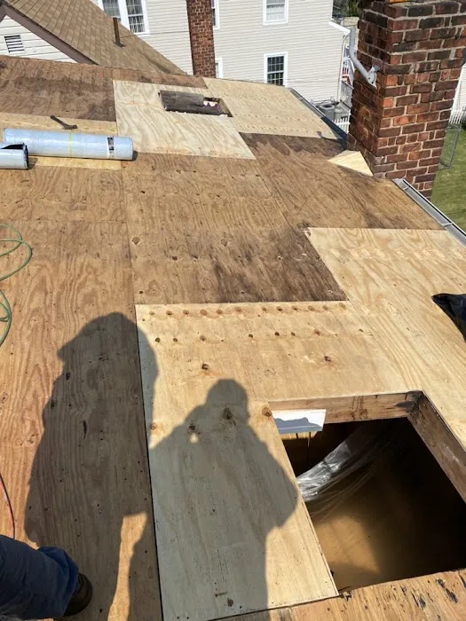 Bridges Roof Repair & Install Picture 1