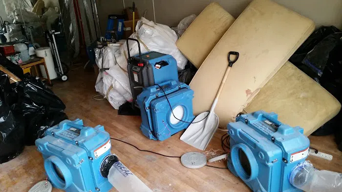 Dry On Time Cleaning and Restoration Picture 3