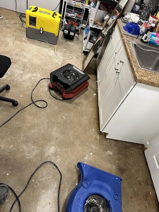 Restoration Cleanup Service Picture 4