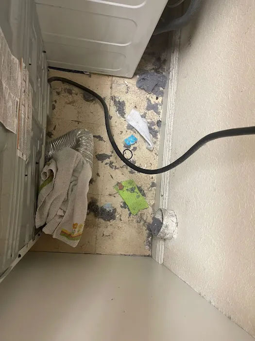 Manhattan Water & Fire Damage Restoration Picture 3