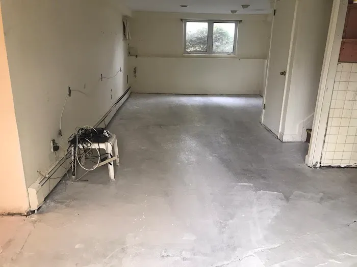 Express NYC Picture 10