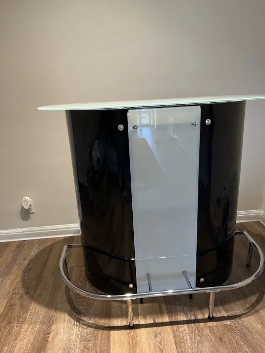 Modern pro painting llc Picture 1