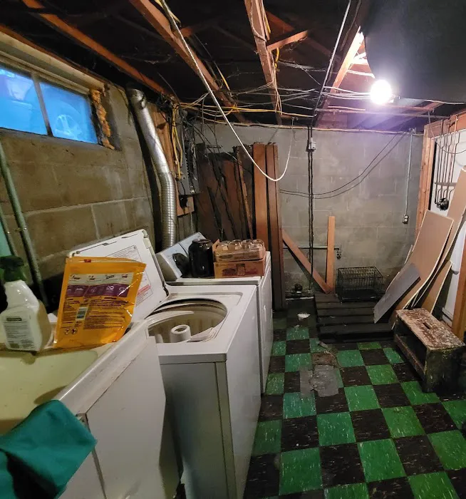 Royal Brooklyn Co Picture 8