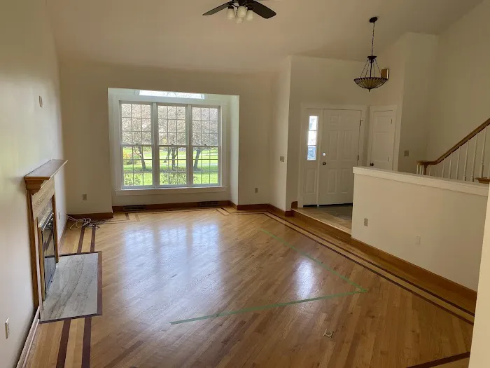 Mala Construction Inc / painting Picture 10