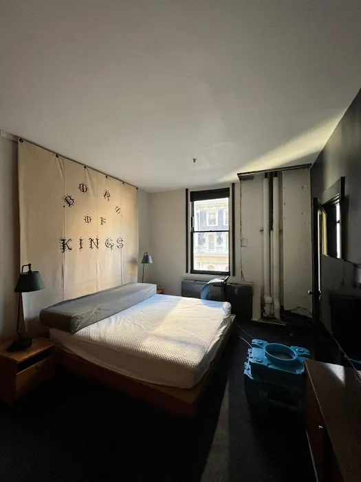 Island Emergency Disaster Restoration Inc Picture 8