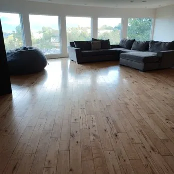 Bridgeport Contractor 777 DRT Picture 1