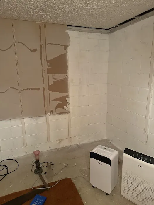 Healthy Way Waterproofing & Mold Remediation Picture 4