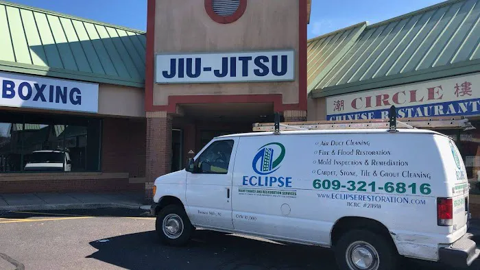 Eclipse Maintenance and Restoration Services Picture 2