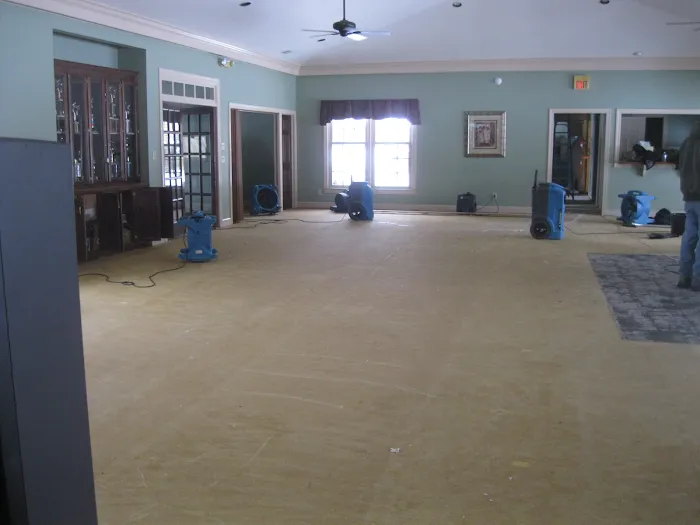 Inside Design Steam Cleaning Picture 10