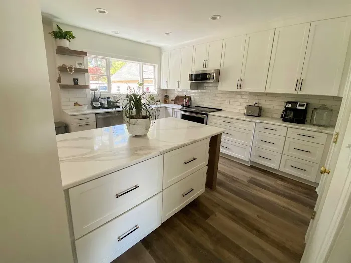 Straight Edge Painting LLC Picture 9