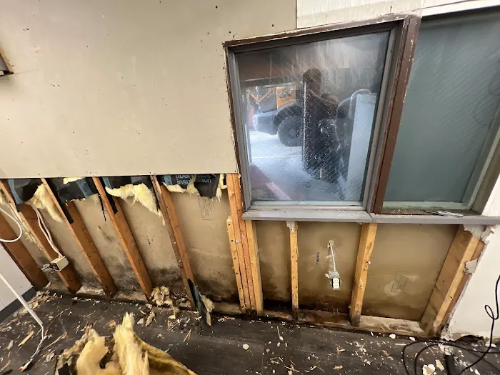 AMERICAN Cleaning/American Cleaning Specialists Picture 7