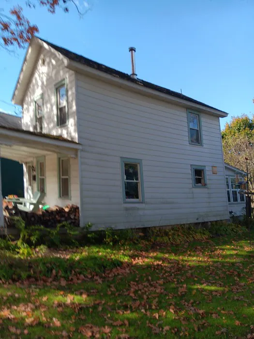 C.R. PRO PAINTING & PRESSURE WASHING Picture 1