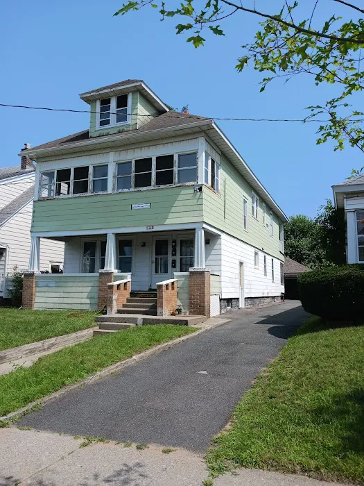 C.R. PRO PAINTING & PRESSURE WASHING Picture 3