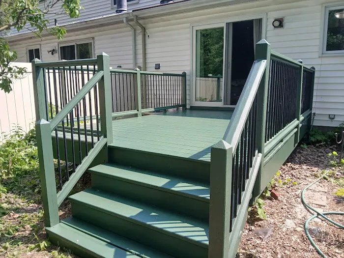 C.R. PRO PAINTING & PRESSURE WASHING Picture 2