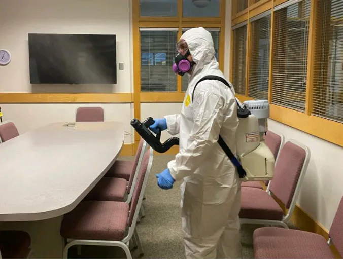 Red Star Restoration Picture 3