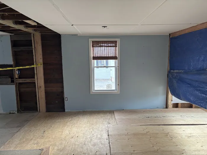 H Restoration LLC Picture 3