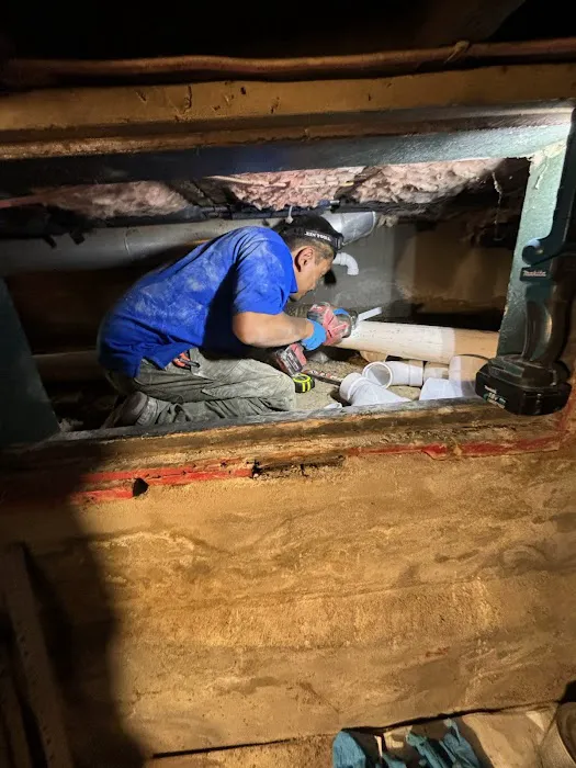 bluefrog Plumbing + Drain of Central Connecticut Picture 3