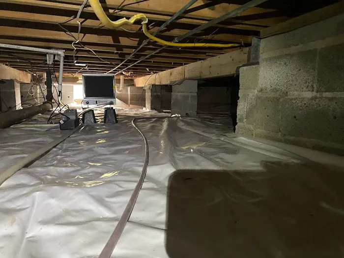 Crawlspace Medic Picture 7