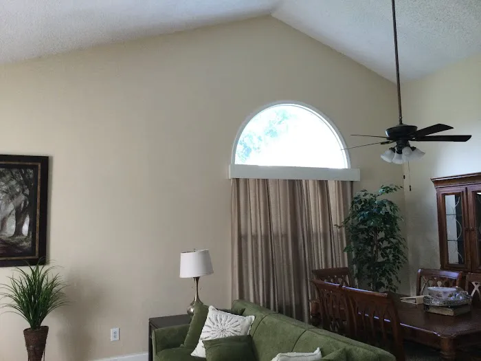 Target Group Picture 2