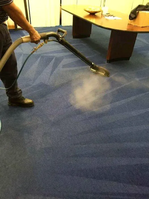 Icon's Professional Carpet Care and water restoration Picture 8