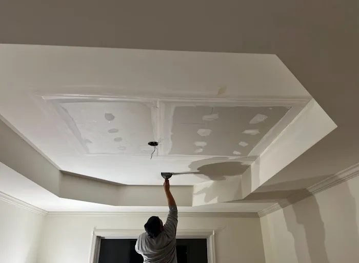 I Know a Guy Picture 3