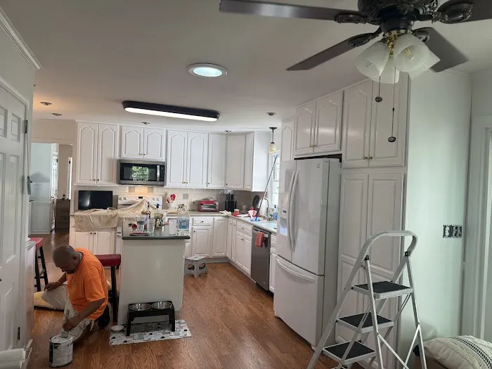 Precision paint and powerwashing plus llc Picture 1