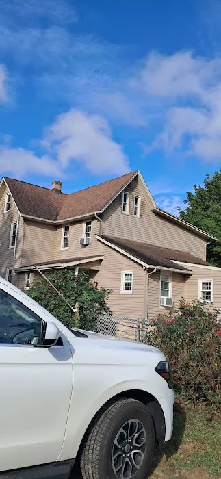 Master Painter & powerwash LLC Picture 1