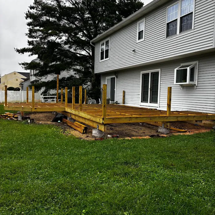 Melo Powerwashing & Painting Picture 10