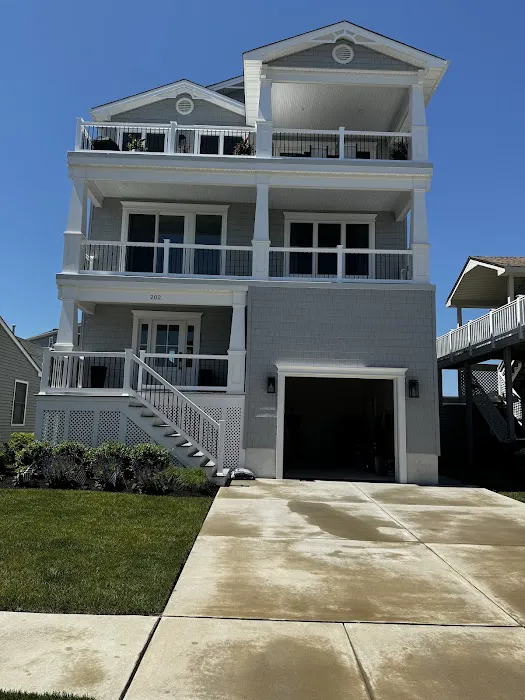 Melo Powerwashing & Painting Picture 9