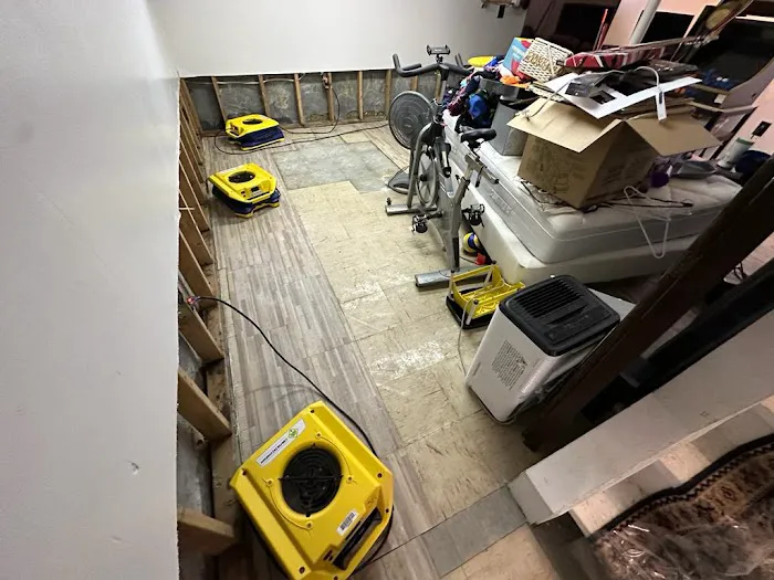 1800 of Water Damage of Nassau County Picture 4