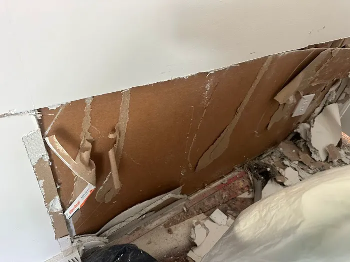 Repair East Hampton Picture 2