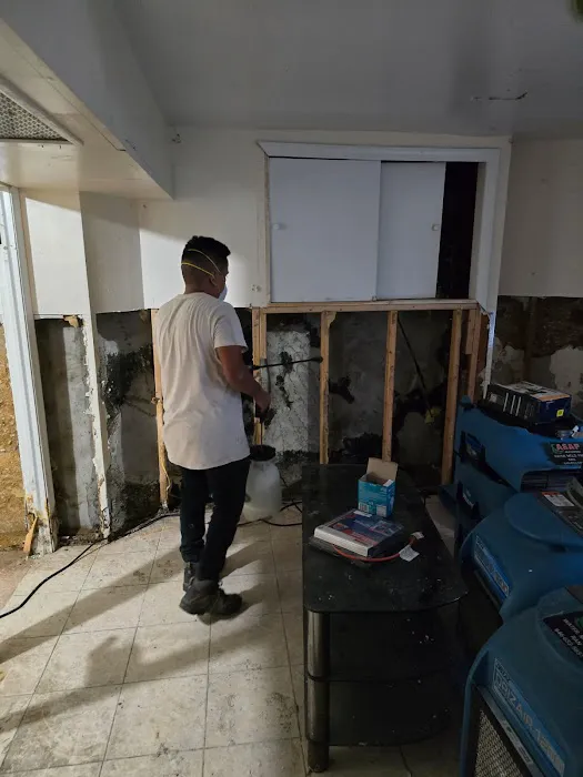 Repair East Hampton Picture 3