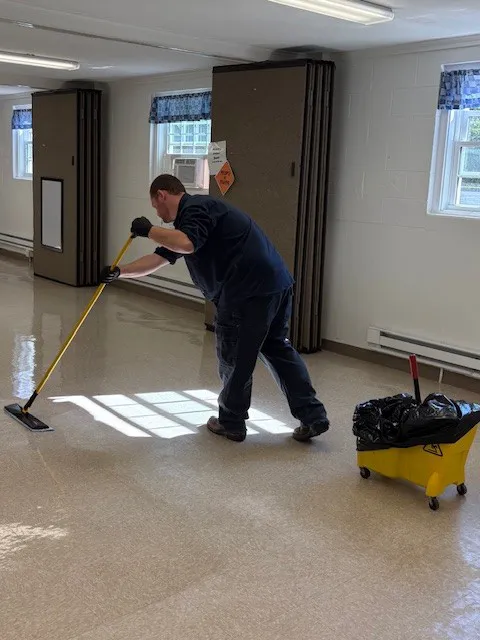 Water Damage Drying Services Picture 2