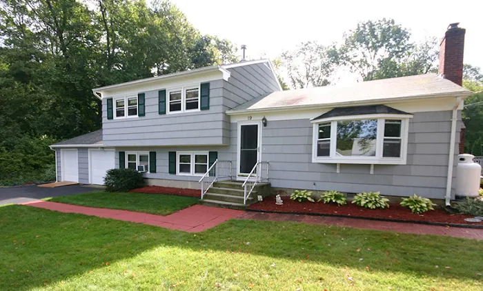 Nutmeg Building & Remodeling LLC Picture 5