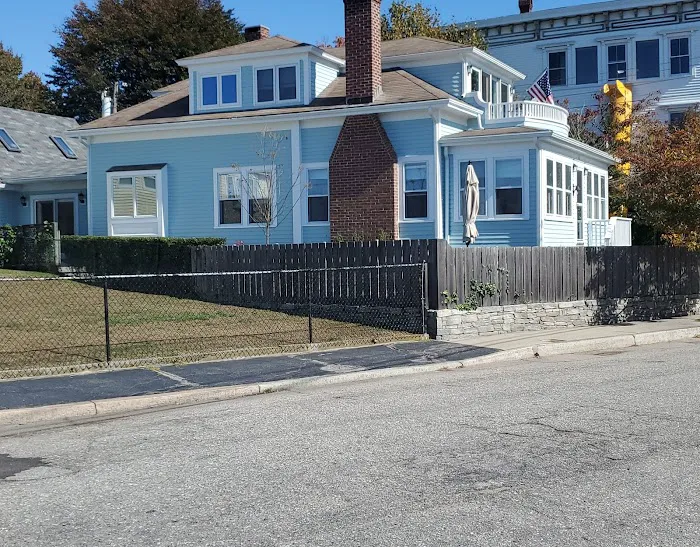 The Village Painter Picture 10