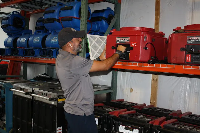 Octagon Cleaning and Restoration Picture 4