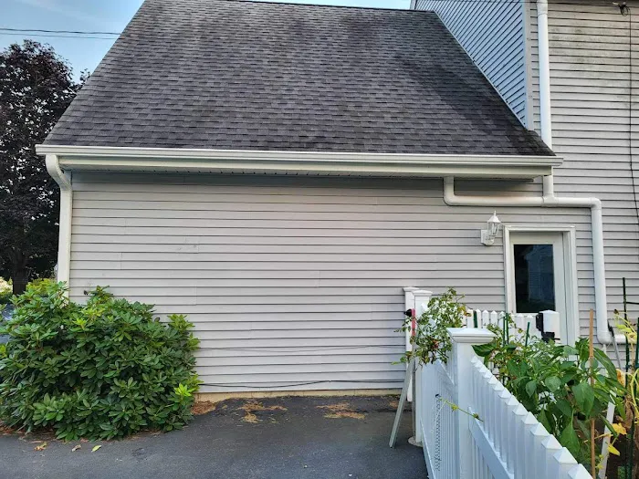 North East Roof Tune-Ups LLC Picture 1