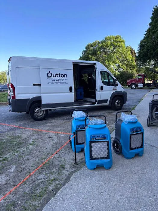 Dutton Restoration of Long Island – Water, Mold, Asbestos Picture 8