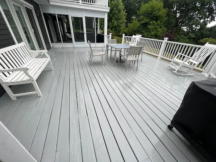 Connecticut House Painters LLC & Power Washing Picture 8