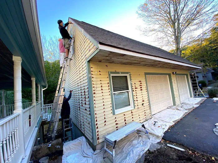 Connecticut House Painters LLC & Power Washing Picture 3