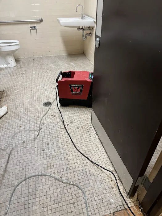 Easy Clean Picture 10