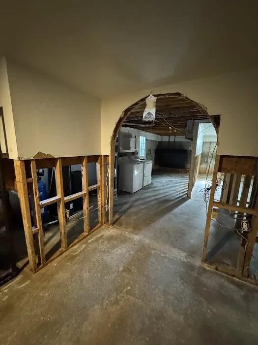 Crowe's Restoration Picture 2