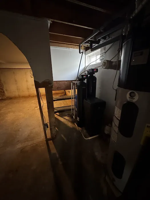 Crowe's Restoration Picture 1