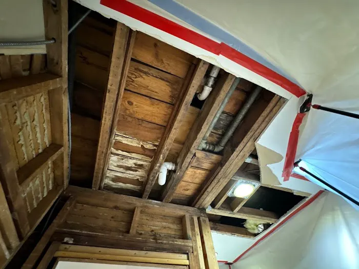 Disaster Cleanup Service Water Damage Restoration Picture 5