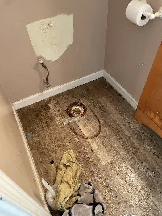 Roto-Rooter Plumbing & Water Cleanup Picture 2