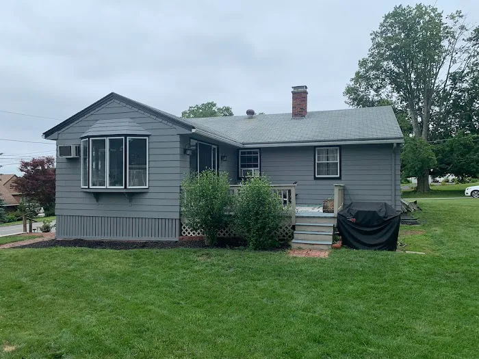 Moura Quality painting & Contracting Picture 5