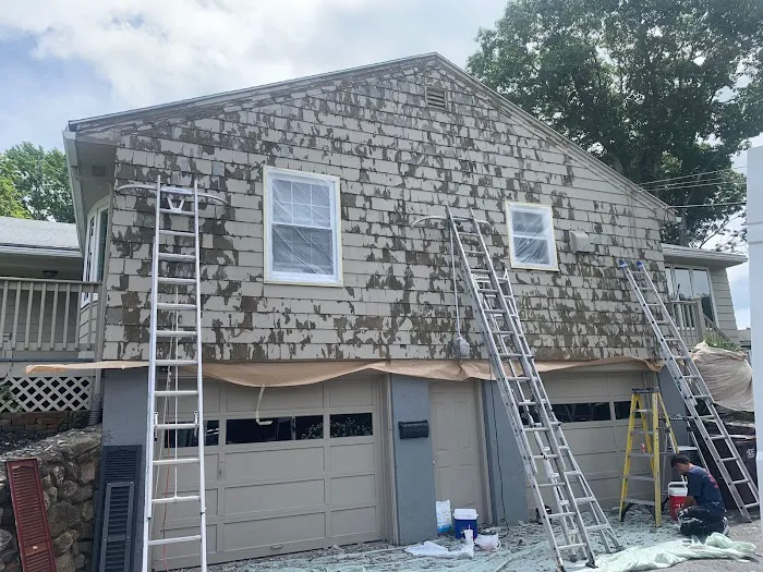 Moura Quality painting & Contracting Picture 3