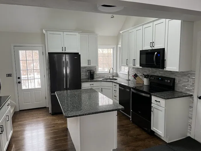 Moura Quality painting & Contracting Picture 9