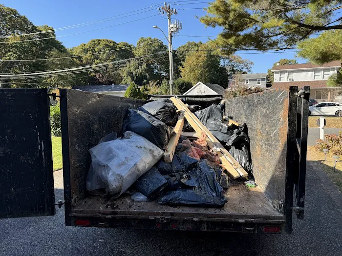 VP Demolition & Junk Removal Inc. Picture 6