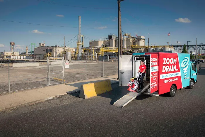 Zoom Drain Picture 4